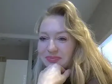 Zarinaswift  live sex cam