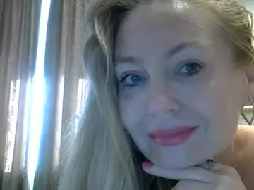 Zarinaswift  live sex cam