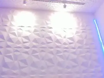 01nahomi  live sex cam