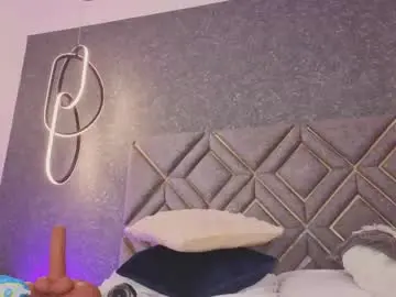 Bellaa_swant  live sex cam