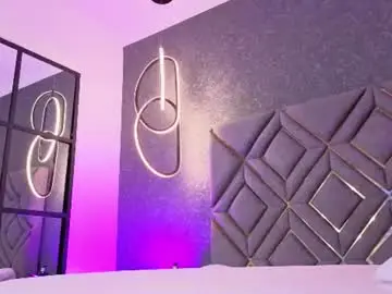 Bellaa_swant  live sex cam