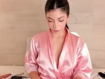 Chloe_murray  live sex cam