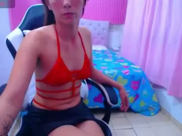 Emiily_skiinny18  live sex cam