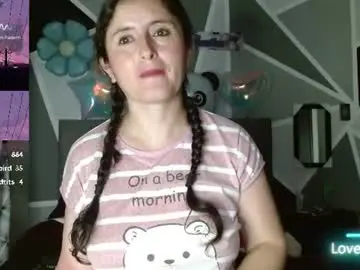 Emily_white00  live sex cam