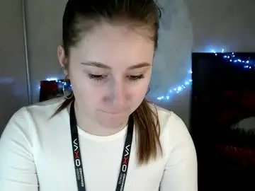 Kamilla_love_  live sex cam