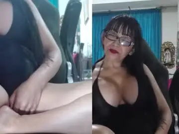 Kelly_squirting  live sex cam