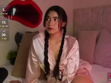Kiara_violet_  live sex cam