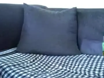 Kyla9990  live sex cam