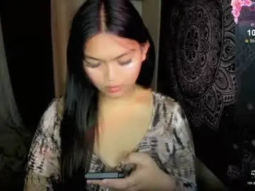 Louheart  live sex cam