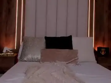Lucysalvatore  live sex cam