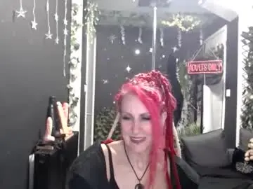 Saucysky  live sex cam