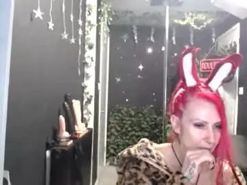 Saucysky  live sex cam