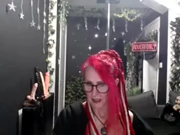 Saucysky  live sex cam