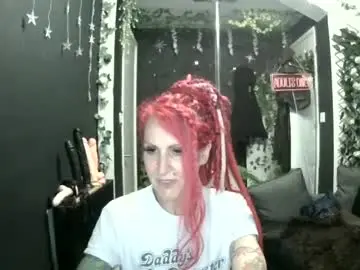 Saucysky  live sex cam