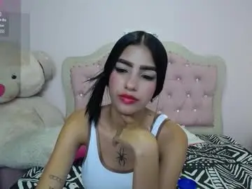 Skinny_hailey  live sex cam