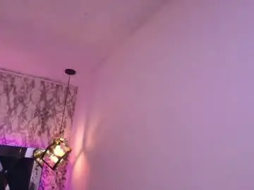 Sweet_mussee  live sex cam