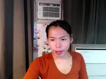 Asian_naturalbeauty18  live sex cam