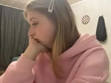 Eleasebabic  live sex cam