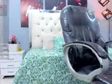 Marcella_hill  live sex cam