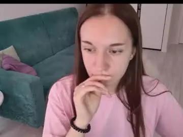 Ola_queen  live sex cam