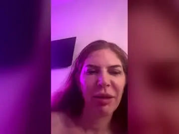 Redheaddeviil  live sex cam