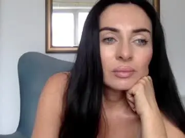 Sensuallstella  live sex cam