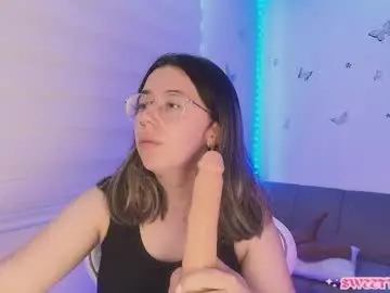 Sweettvera_  live sex cam