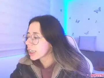 Sweettvera_  live sex cam