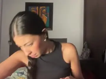Abrilsantosxo  live sex cam