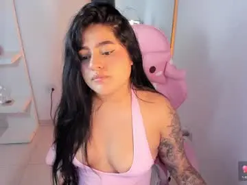 Chloe_t2  live sex cam