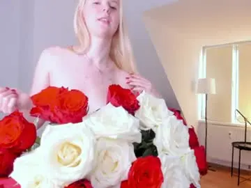 Christine_bae  live sex cam