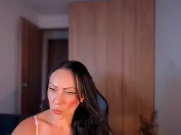 Cleoember_  live sex cam