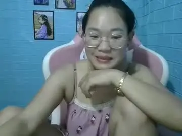 Eyewet  live sex cam