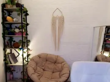 F0xy_18  live sex cam