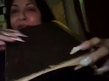 Flipitfindout  live sex cam