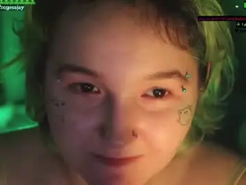 Frogessjay  live sex cam