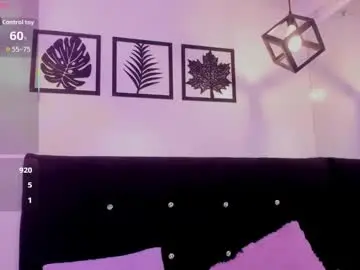 Haiily_baeker  live sex cam