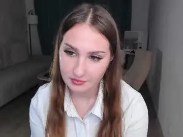 Katedezzi  live sex cam