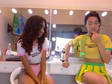 Littlejennifer18  live sex cam