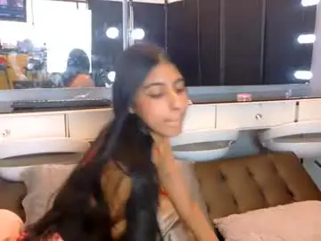 Littlejennifer18  live sex cam