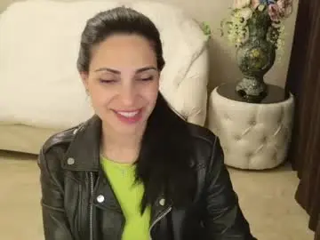 Lovelybeatricee  live sex cam