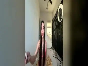 Lucky_g3ld  live sex cam