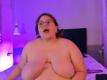 Nyra_moon  live sex cam
