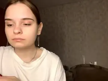 Sadethibadeau  live sex cam