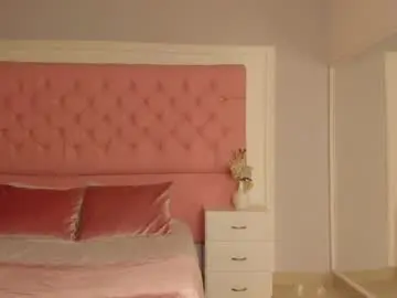 Sarahdollss  live sex cam
