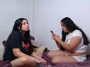 Scarlett_brown69  live sex cam