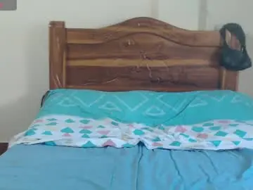 Ziggyblunt  live sex cam