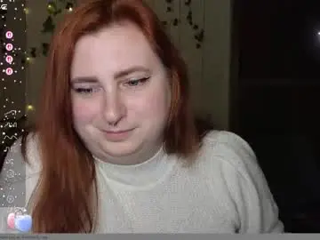 Aliciaaared_kis  live sex cam