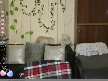 Aliciaaared_kis  live sex cam