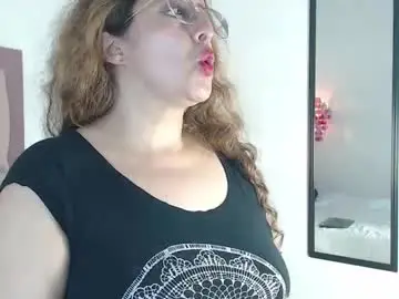 Anaa_moon  live sex cam